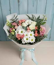 Букет цветов из:  Розы, Лизиантусы и Хризантемы в Малгобеке