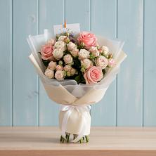 Букет цветов из:  Розы в Малгобеке